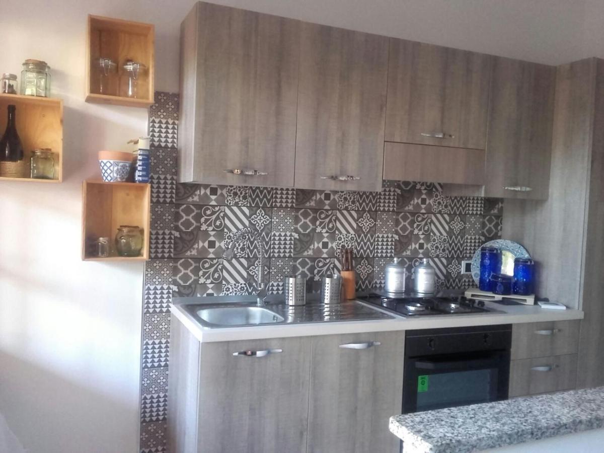 Asherat B&B Carbonia Luaran gambar